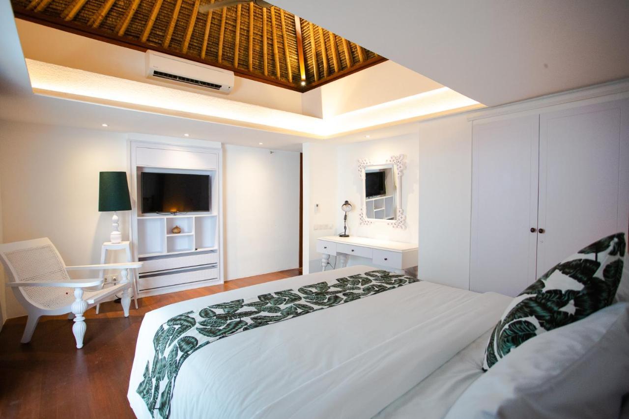 Calm Villa Seminyak Exterior foto