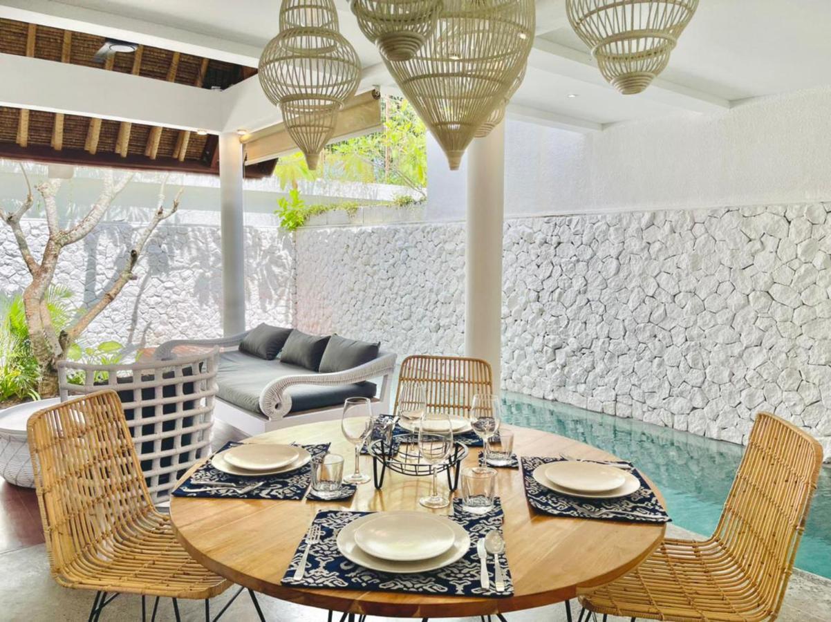 Calm Villa Seminyak Exterior foto