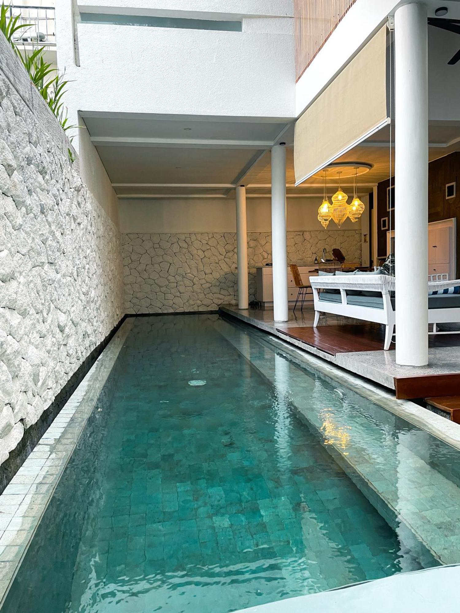 Calm Villa Seminyak Exterior foto